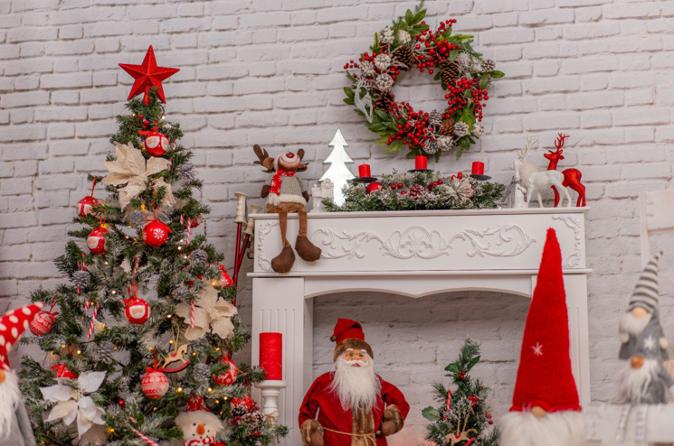 Creating the Perfect Holiday Ambience: The Search for the Most Realistic Artificial Christmas Tree